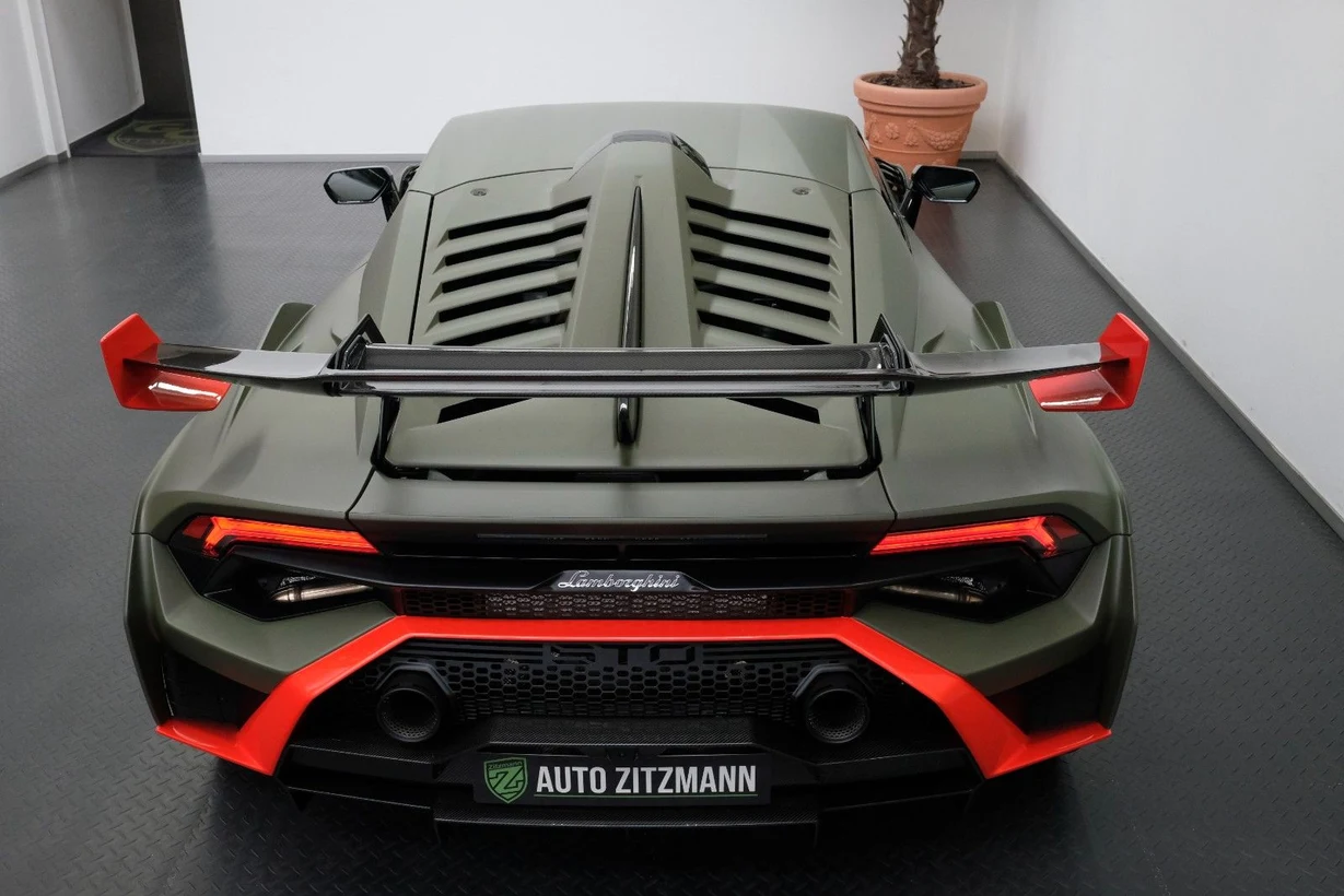 Lamborghini Huracán STO, 9/10