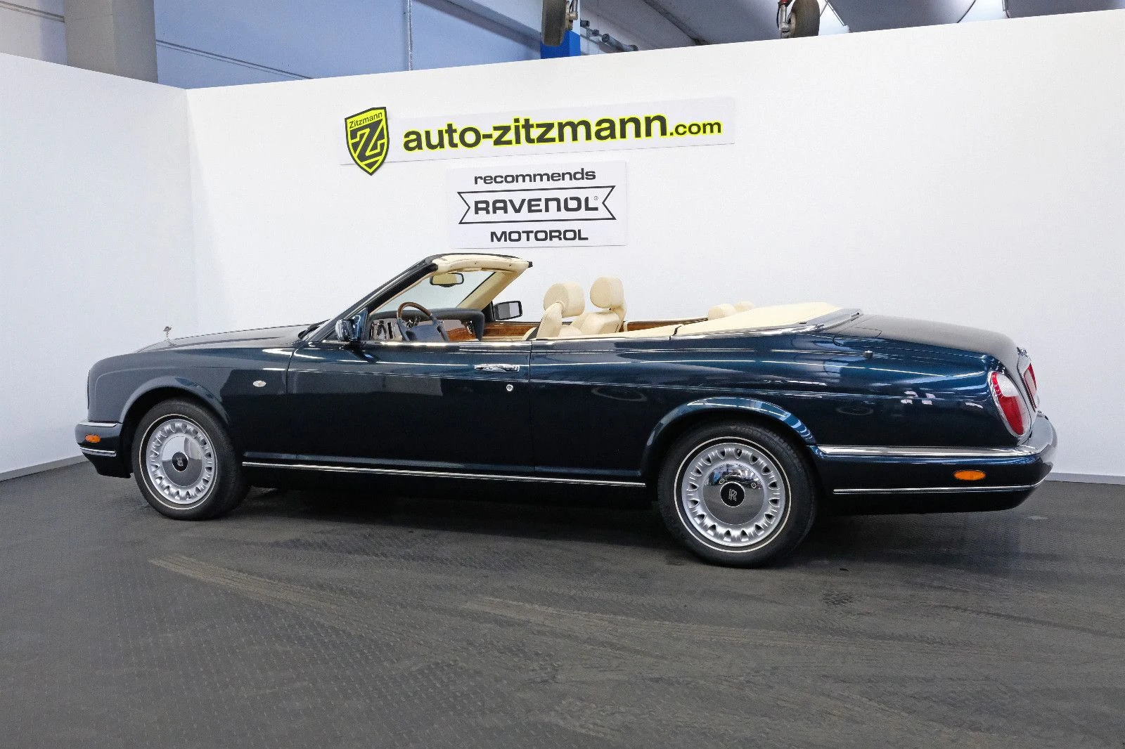 Rolls-Royce Corniche V, 6/10