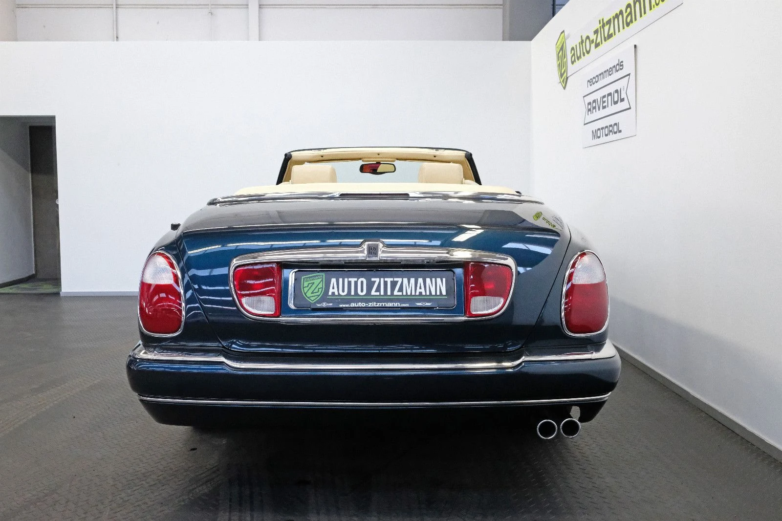 Rolls-Royce Corniche V, 8/10