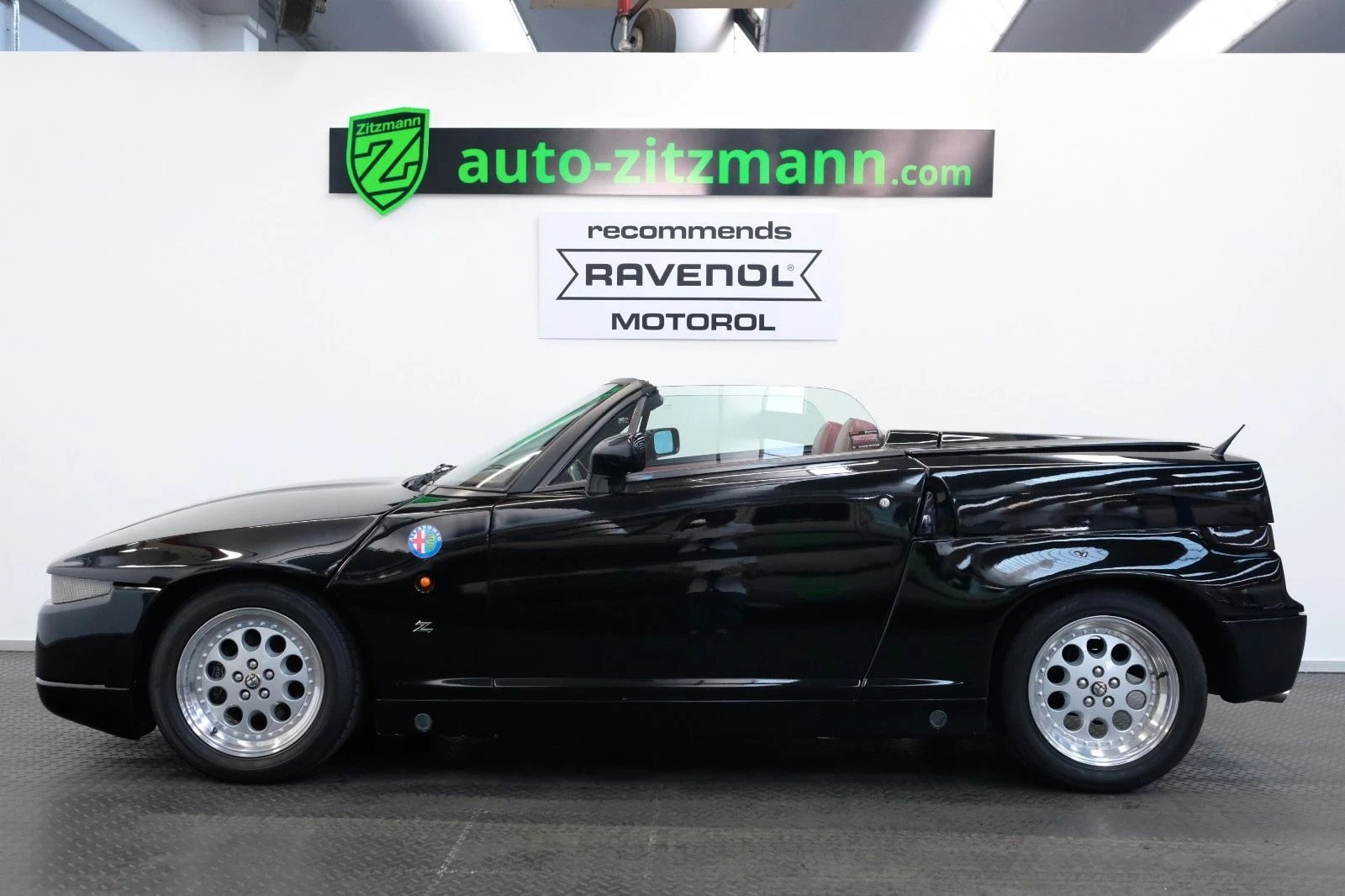 Alfa Romeo RZ Zagato, 4/10