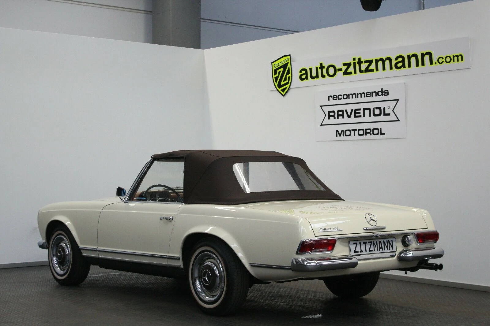 Mercedes-Benz 250 SL Pagoda, 9/10