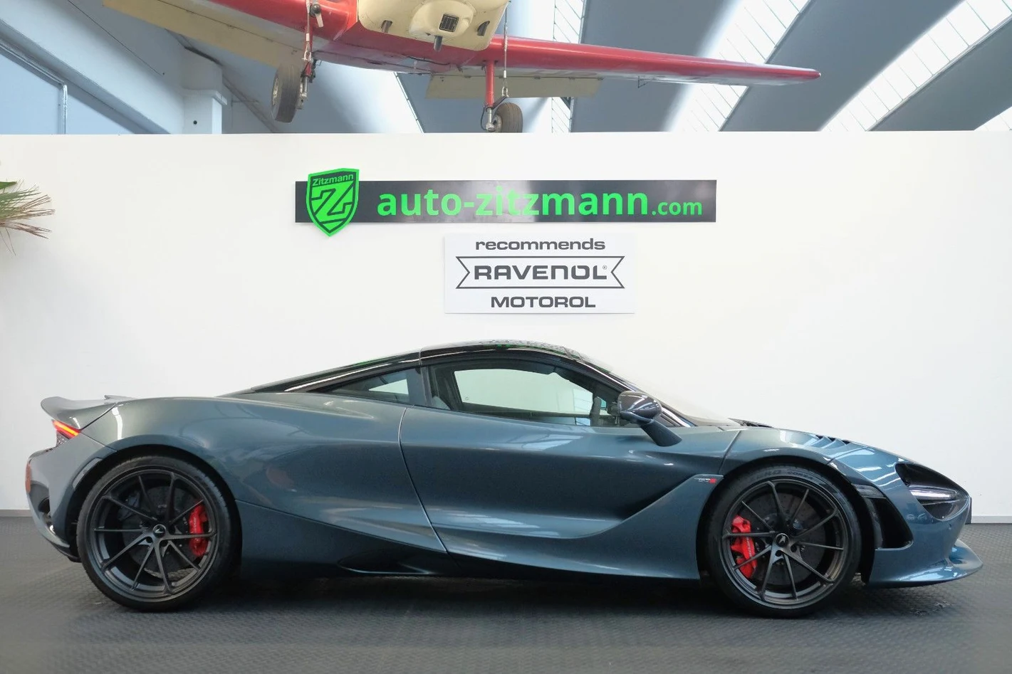 McLaren 750S Coupe Performance, 8/10