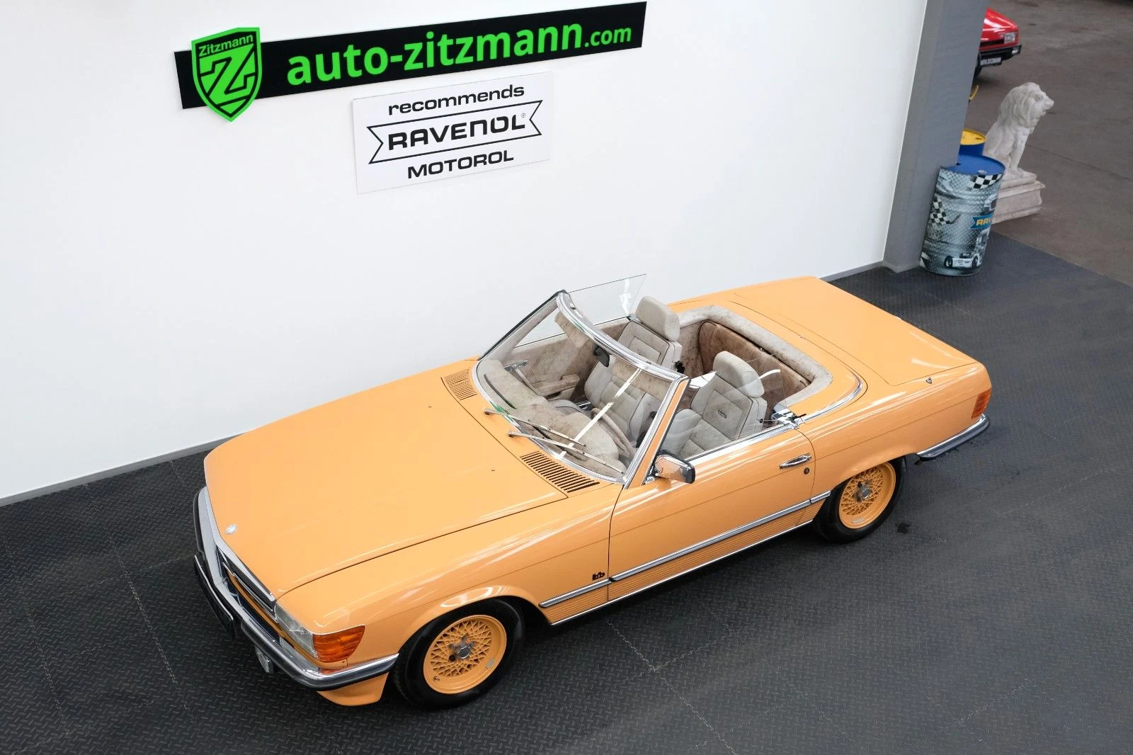 Mercedes-Benz 280 SL BB, 2/10