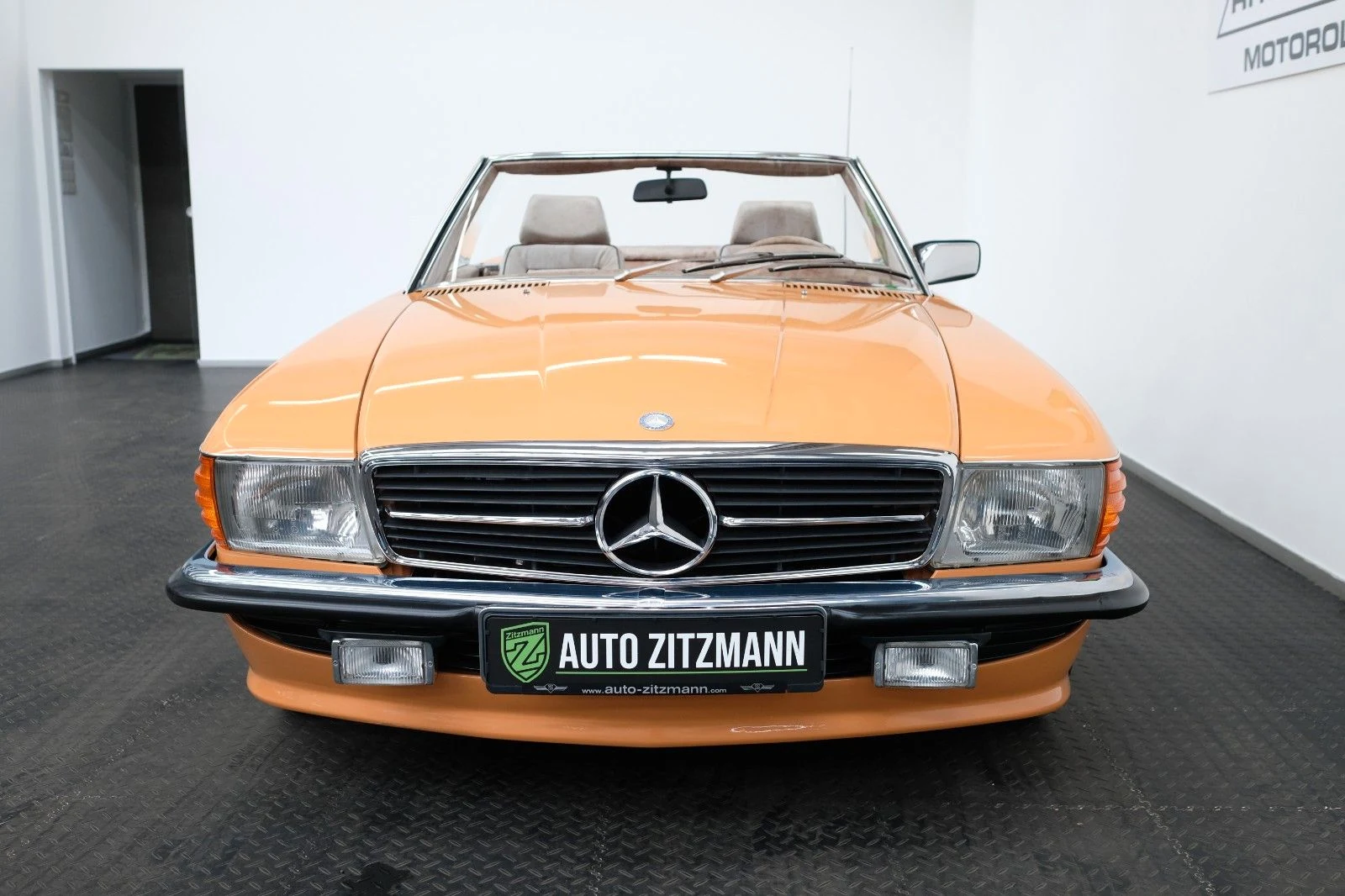 Mercedes-Benz 280 SL BB, 6/10