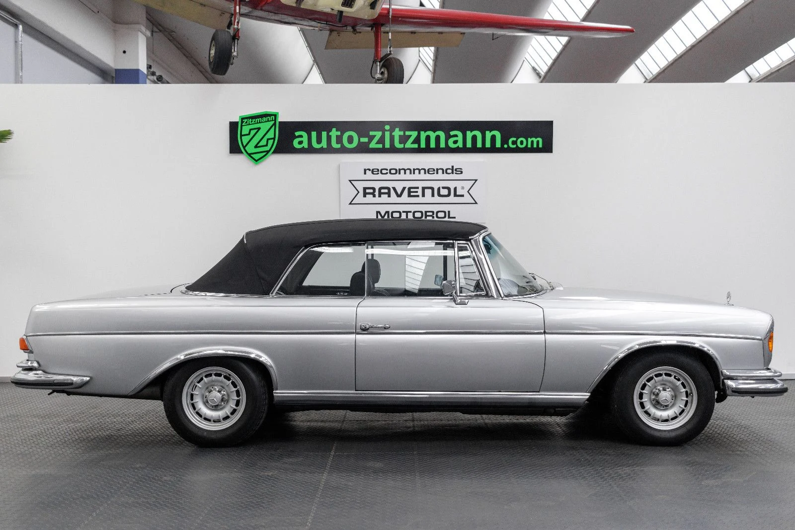 Mercedes-Benz 280 SE W111, 4.5-liter convertible conversion, 3/10