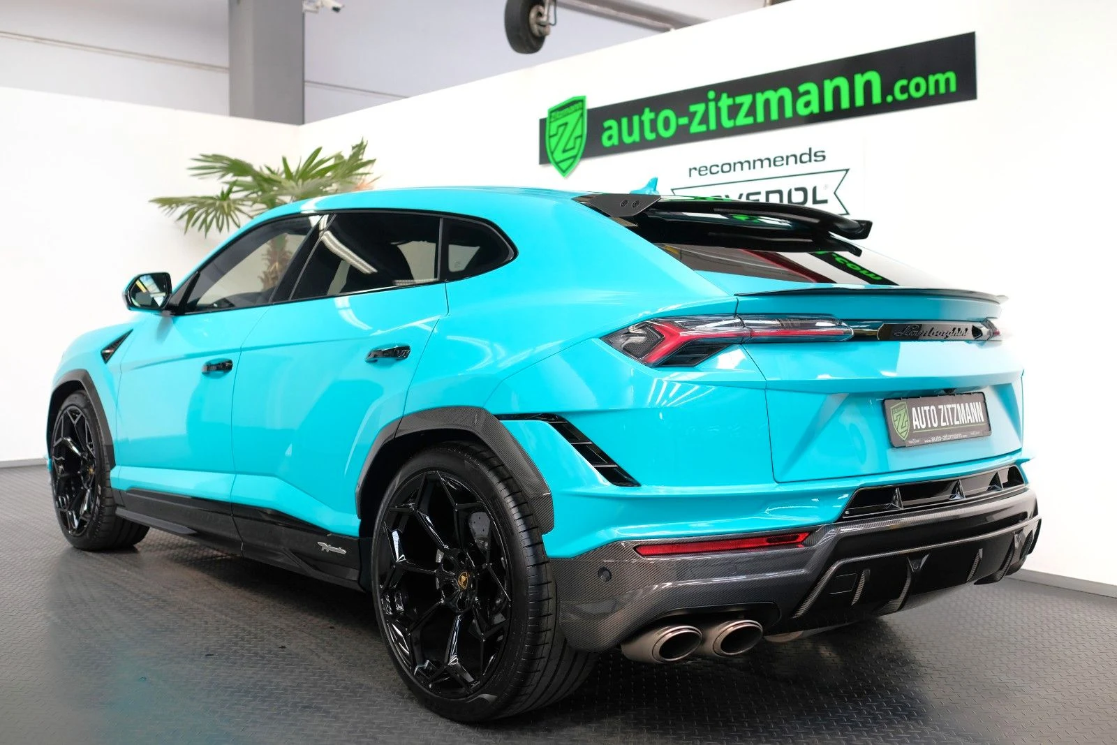 Lamborghini Urus Performante, 2/10