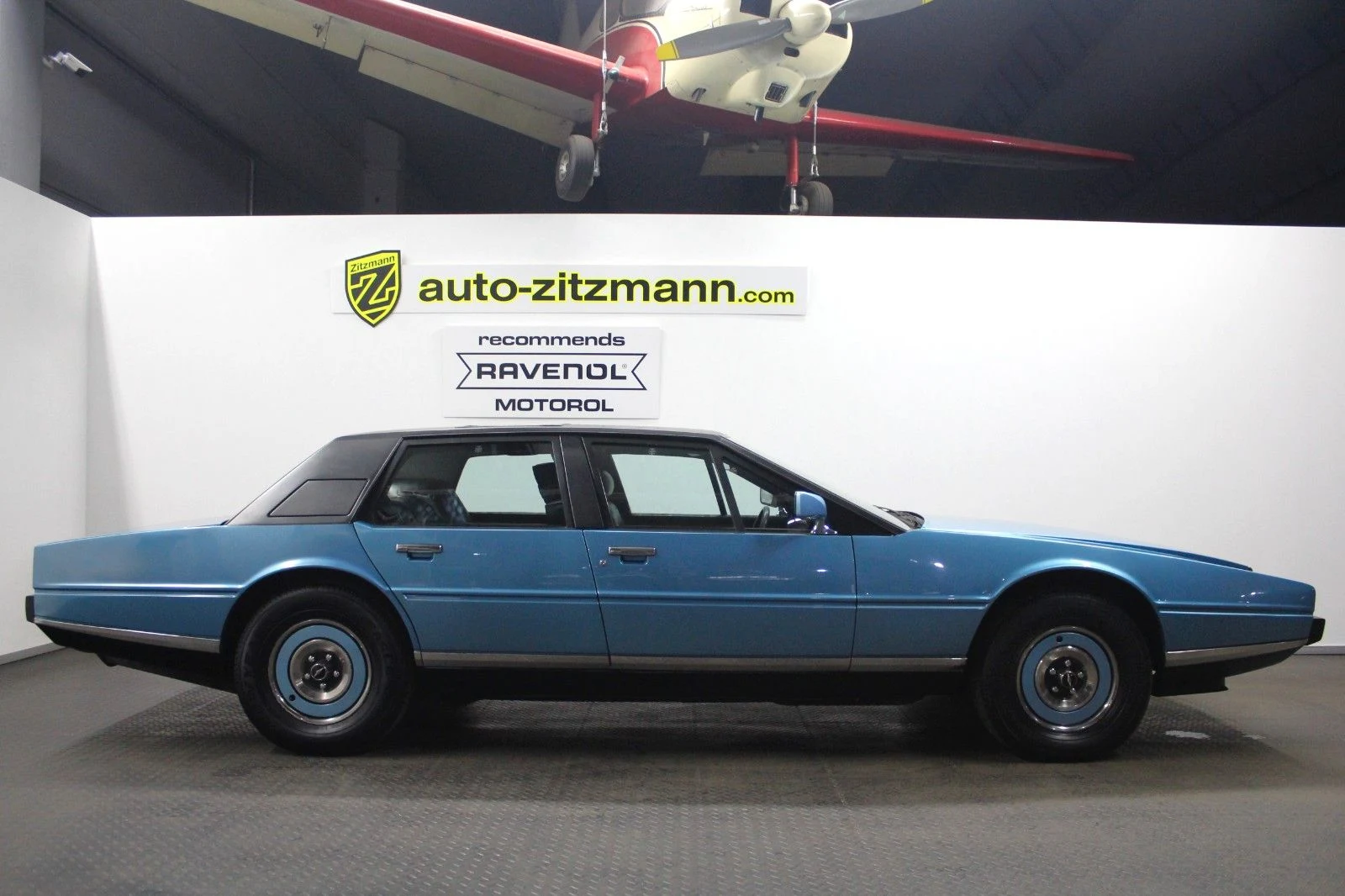 Aston Martin Lagonda Series 2, 2/10