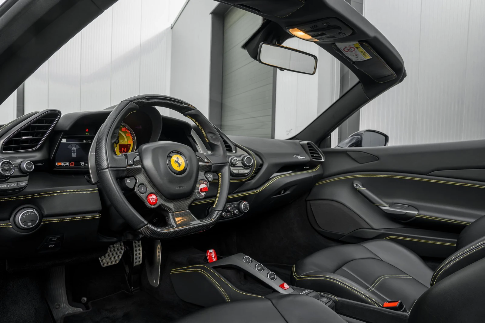 2017 Ferrari 488 Spider, 2/10