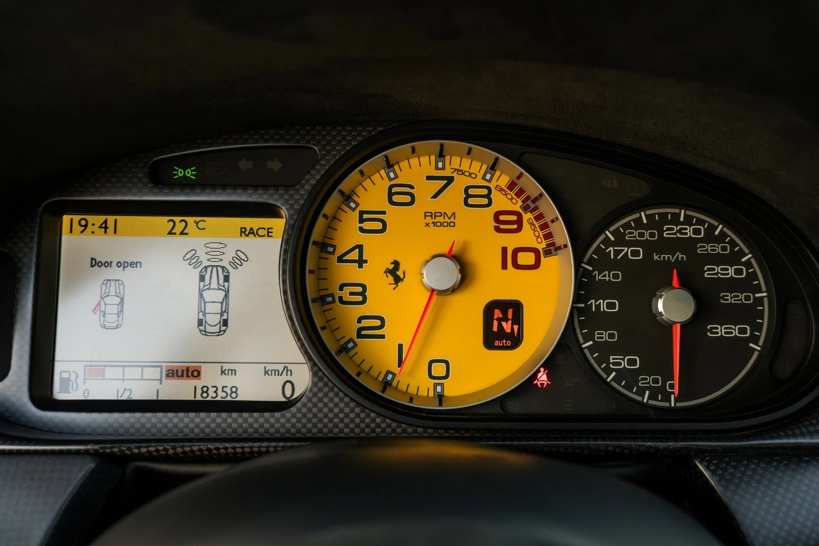 2011 Ferrari 599 GTO, 7/10
