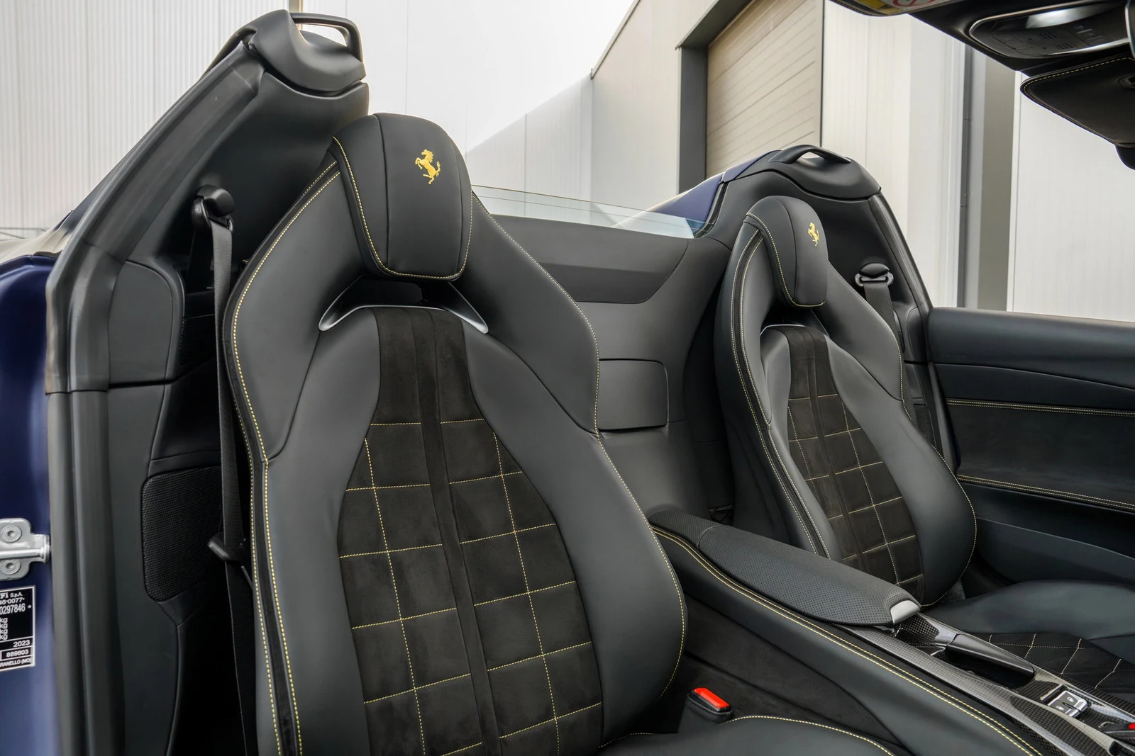 2024 Ferrari 812 GTS, 4/10