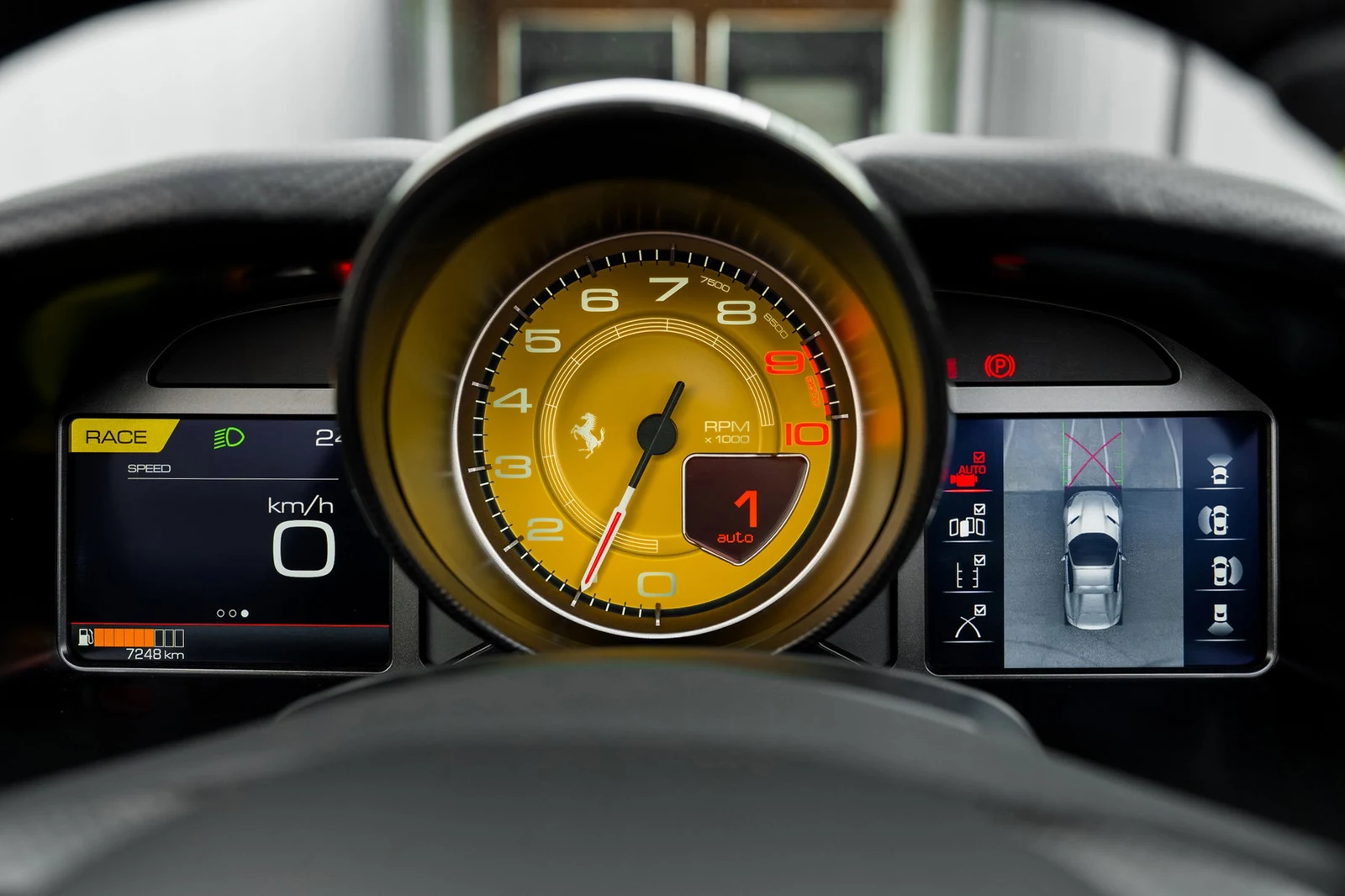 2024 Ferrari 812 GTS, 6/10