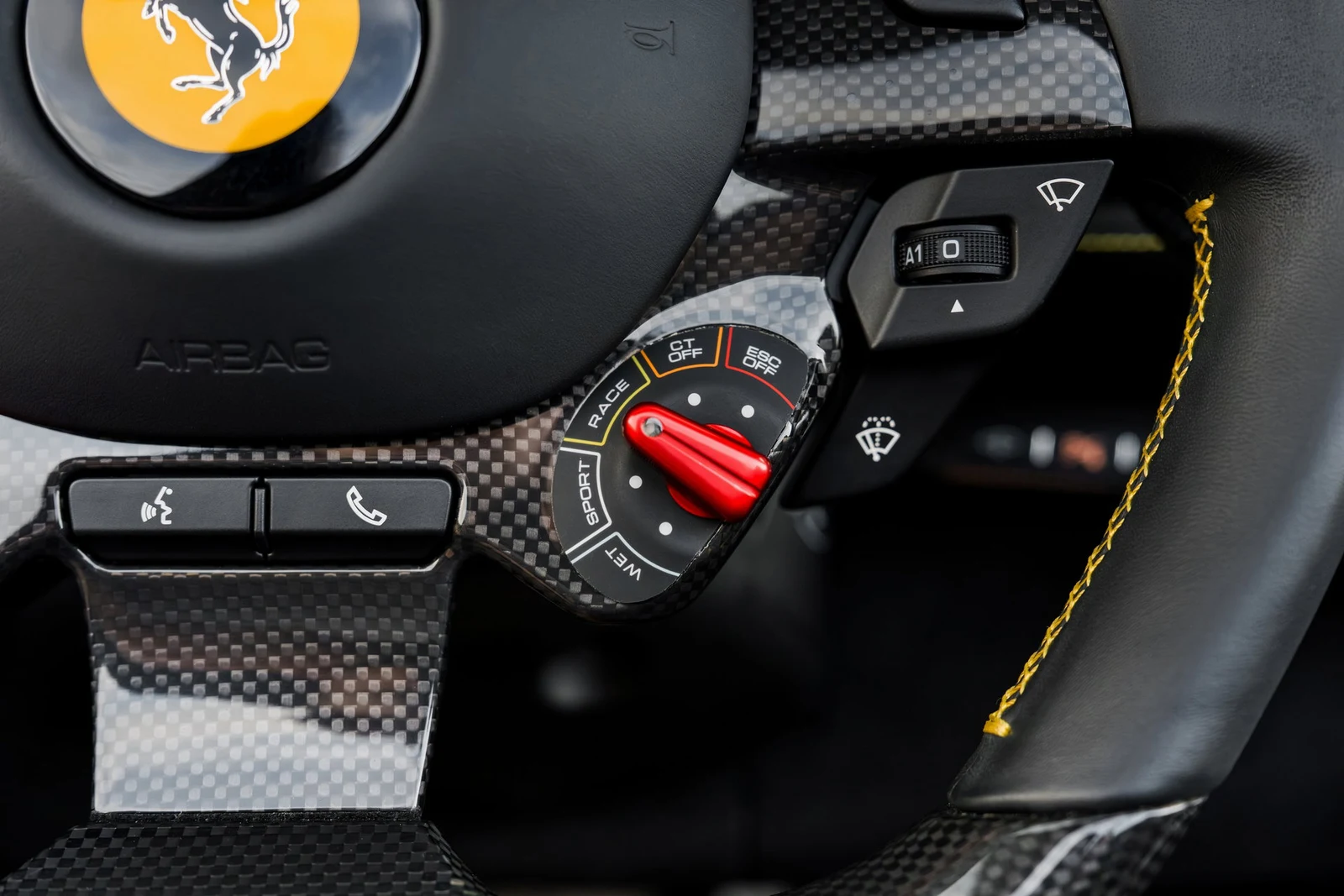 2024 Ferrari 812 GTS, 8/10
