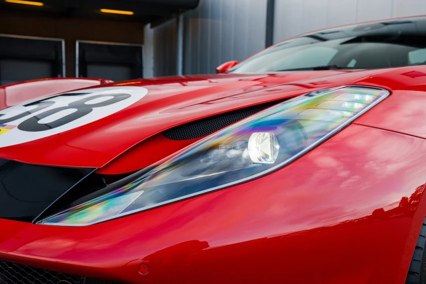2020 Ferrari 812 Superfast Tailor Made NART Tribute, 3/10