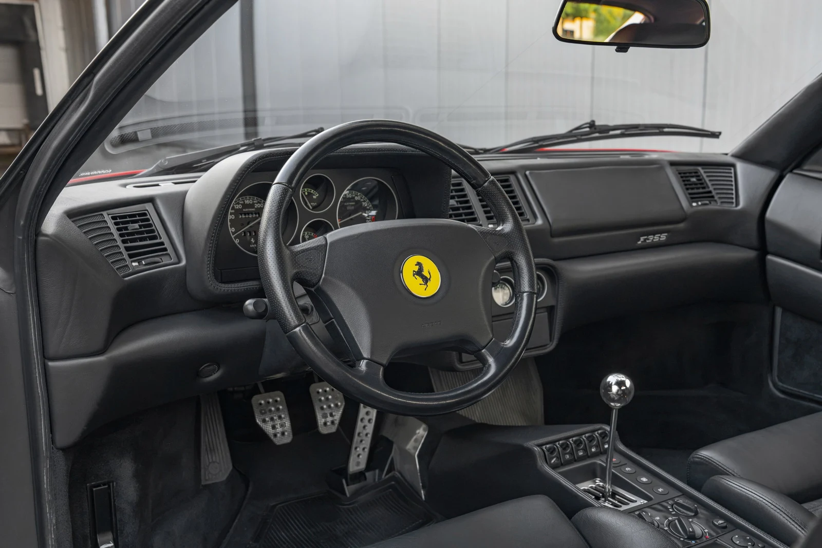 1995 Ferrari F355 Berlinetta, 6/10