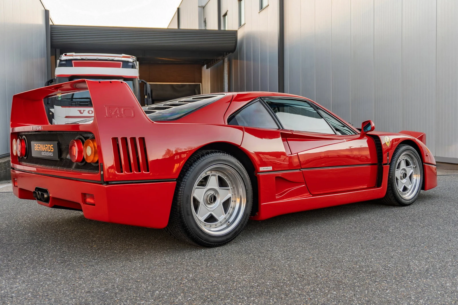 1992 Ferrari F40 Non-Adjust, 2/10
