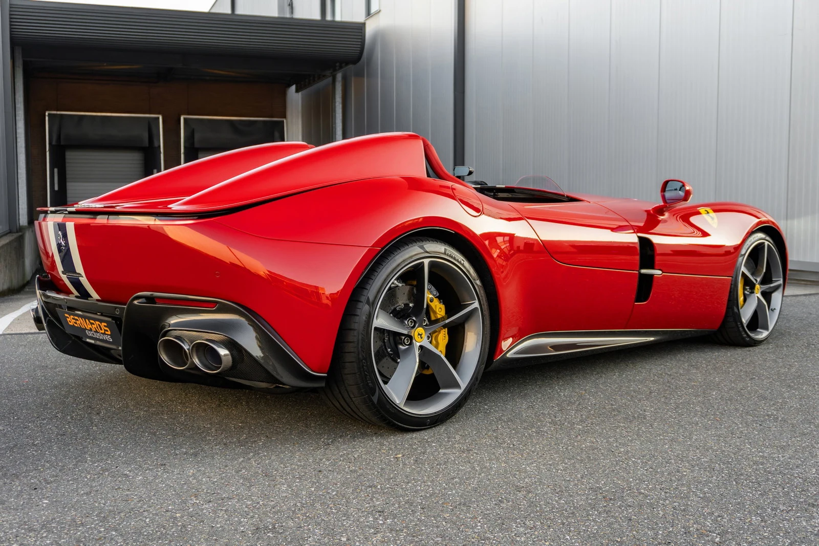 2020 Ferrari Monza SP2 Tailor Made, 2/10