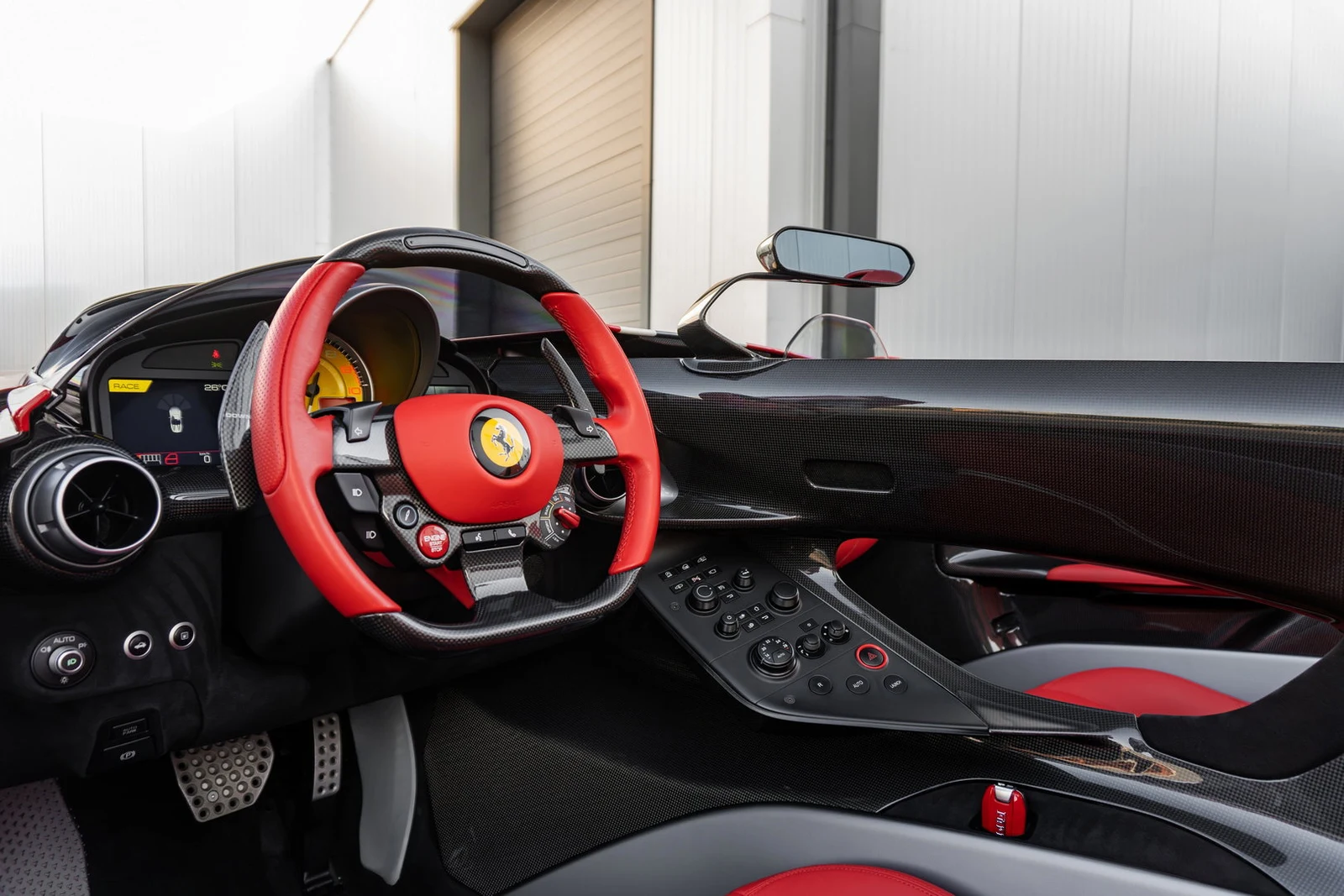 2020 Ferrari Monza SP2 Tailor Made, 3/10