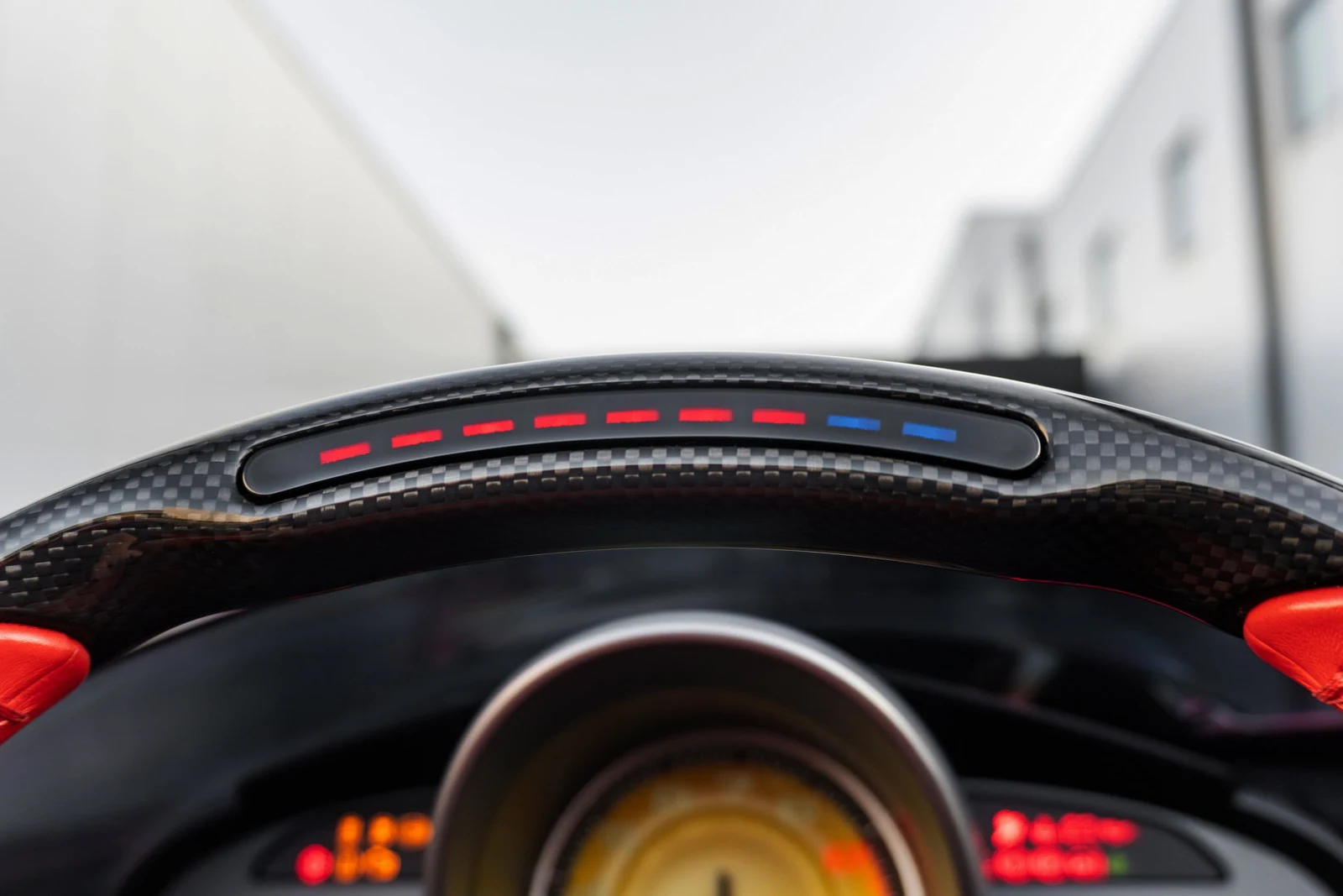 2020 Ferrari Monza SP2 Tailor Made, 8/10