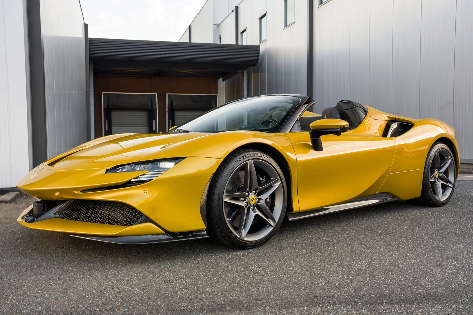 Ferrari SF90 Spider · Giallo Montecarlo Metallic with Nero DS two-tone bodywork · Bernards Exclusives