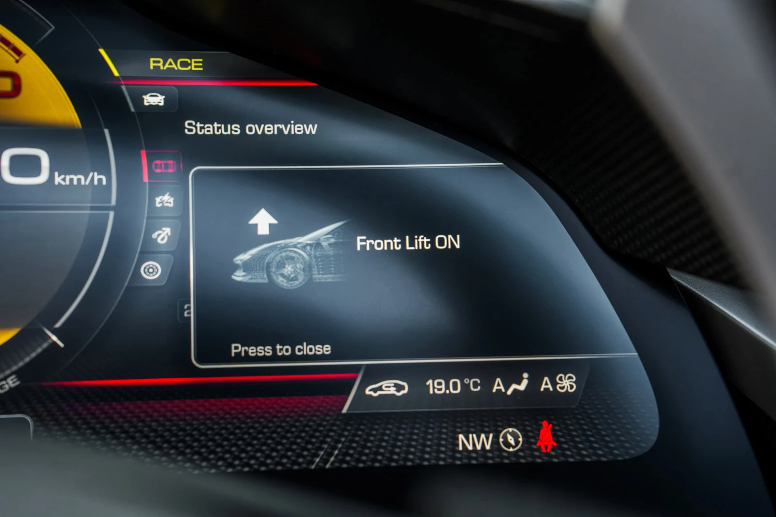 2024 Ferrari SF90 XX Spider, 9/10