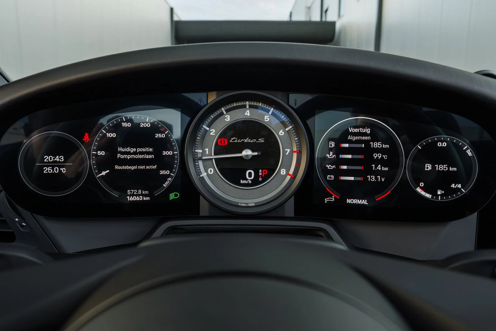 2022 Porsche 911 (992.1) Turbo S Cabriolet, 8/10