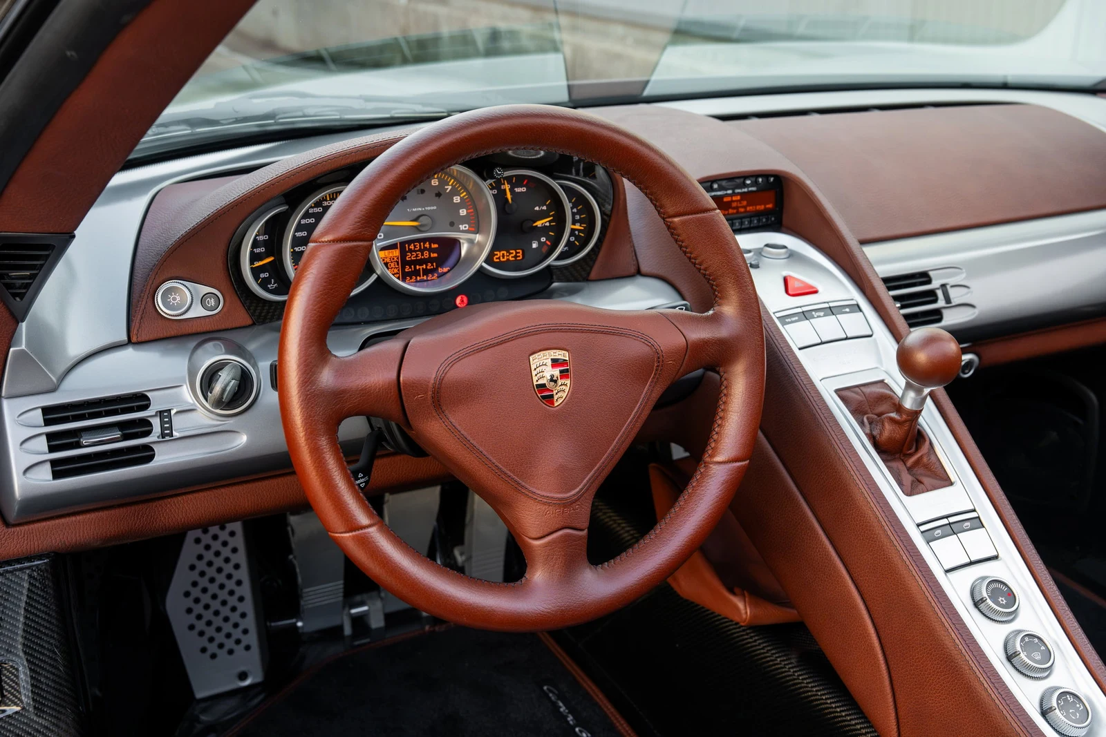 2006 Porsche Carrera GT, 7/10