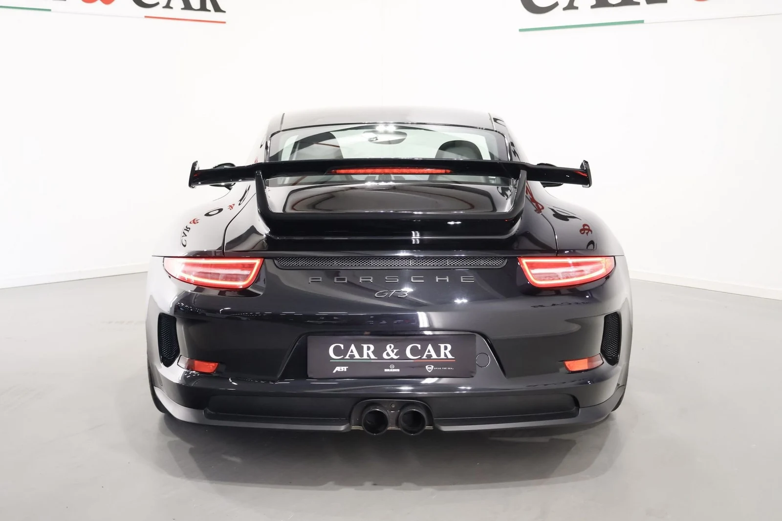 Porsche 911 GT3 (991), 4/10
