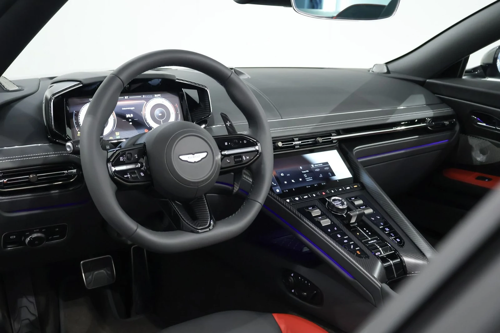 Aston Martin DB12 S Volante, 10/10