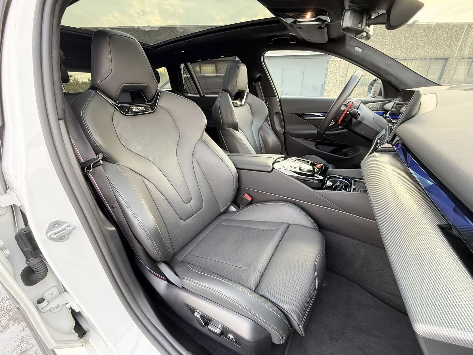 BMW M5 Touring (G99), 10/10