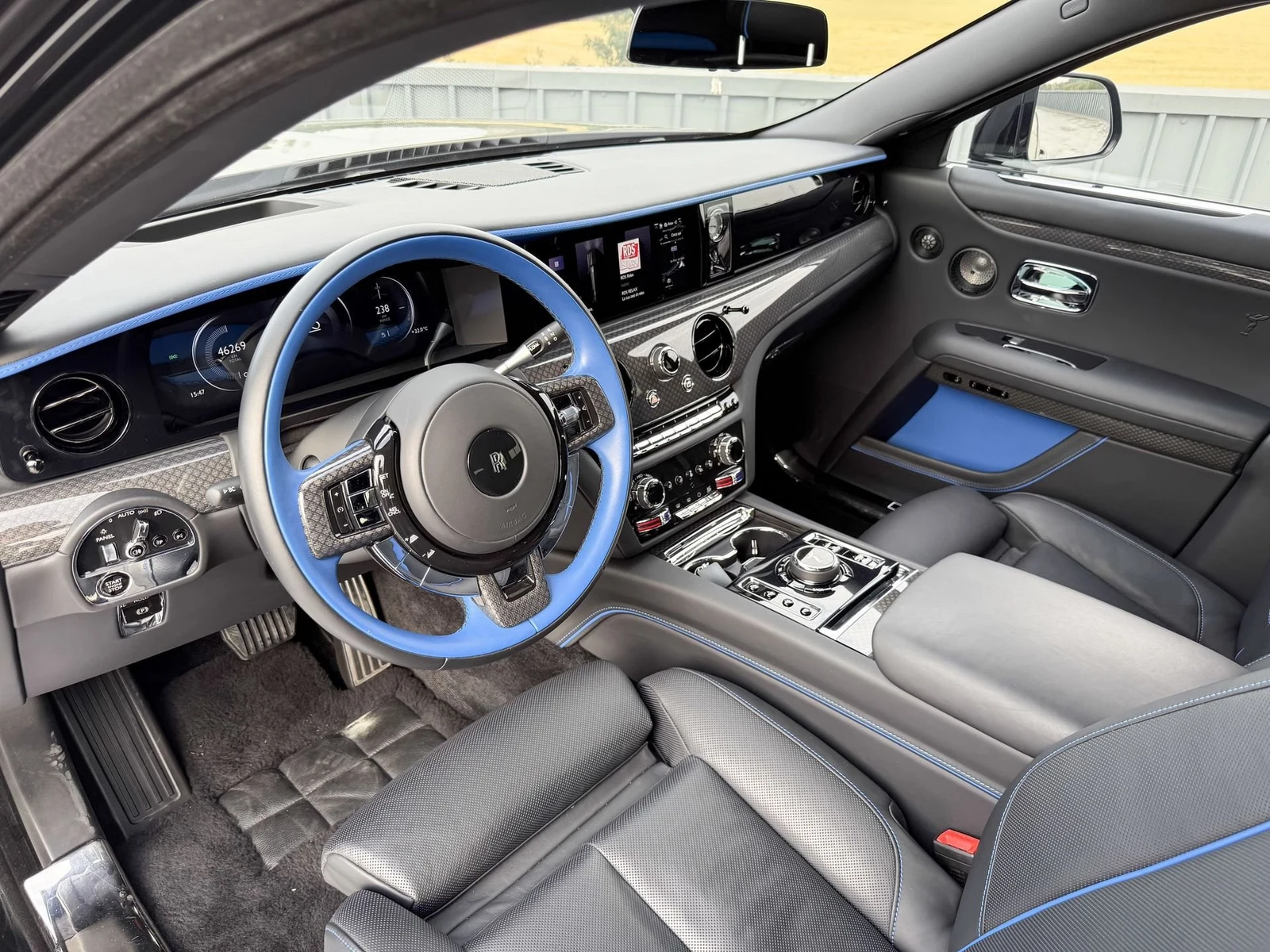 Rolls-Royce Ghost Black Badge, 8/10