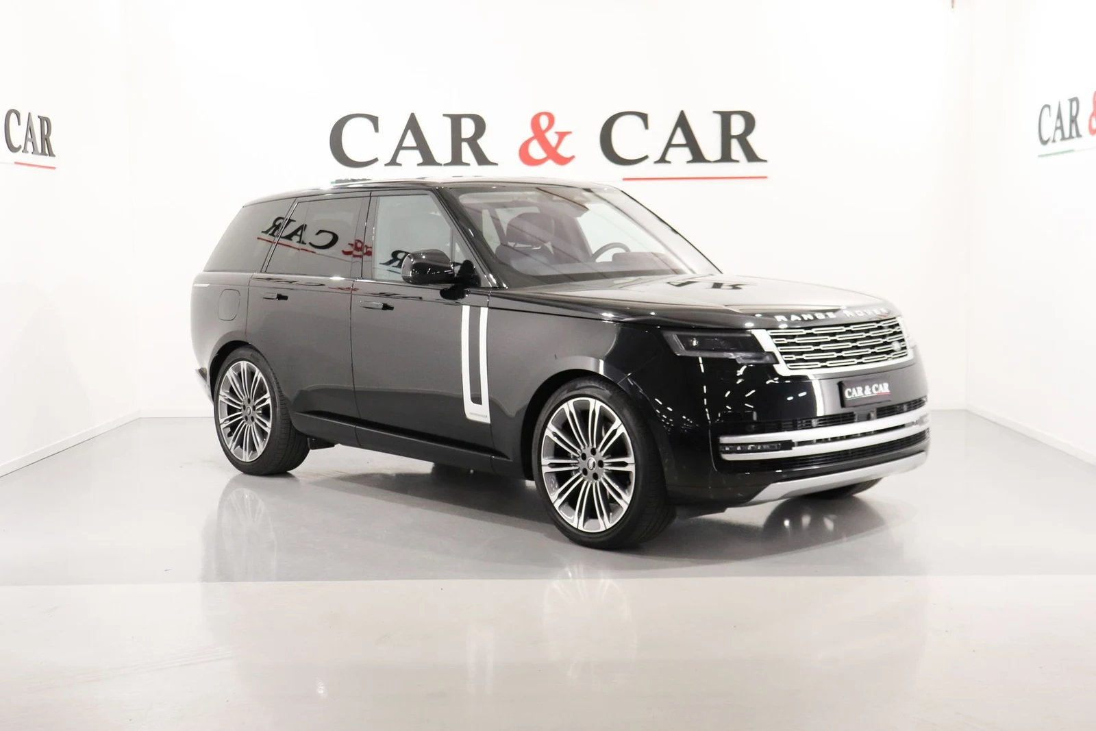 Seller photograph: Land Rover Range Rover Autobiography D249