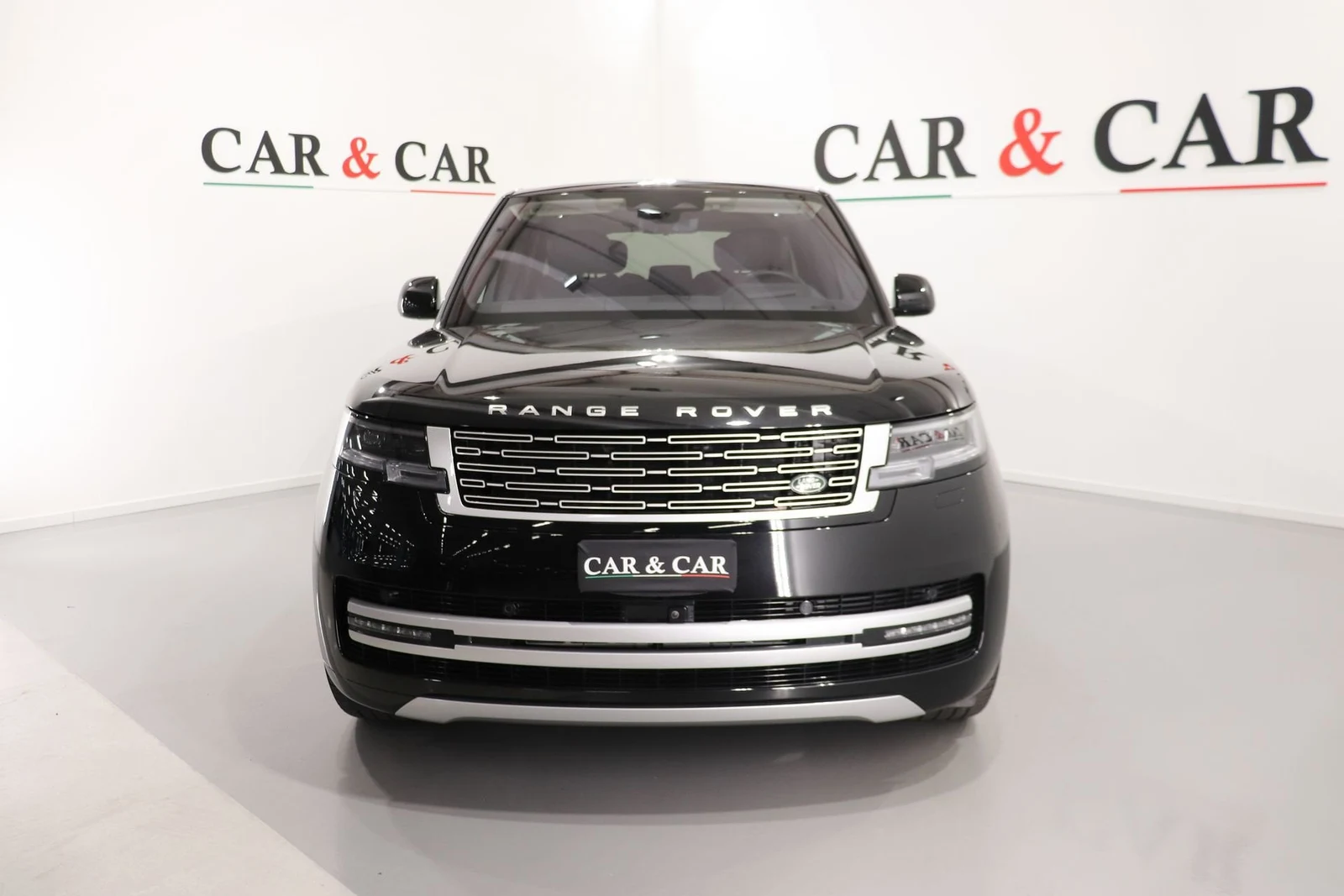 Land Rover Range Rover Autobiography D249, 3/10
