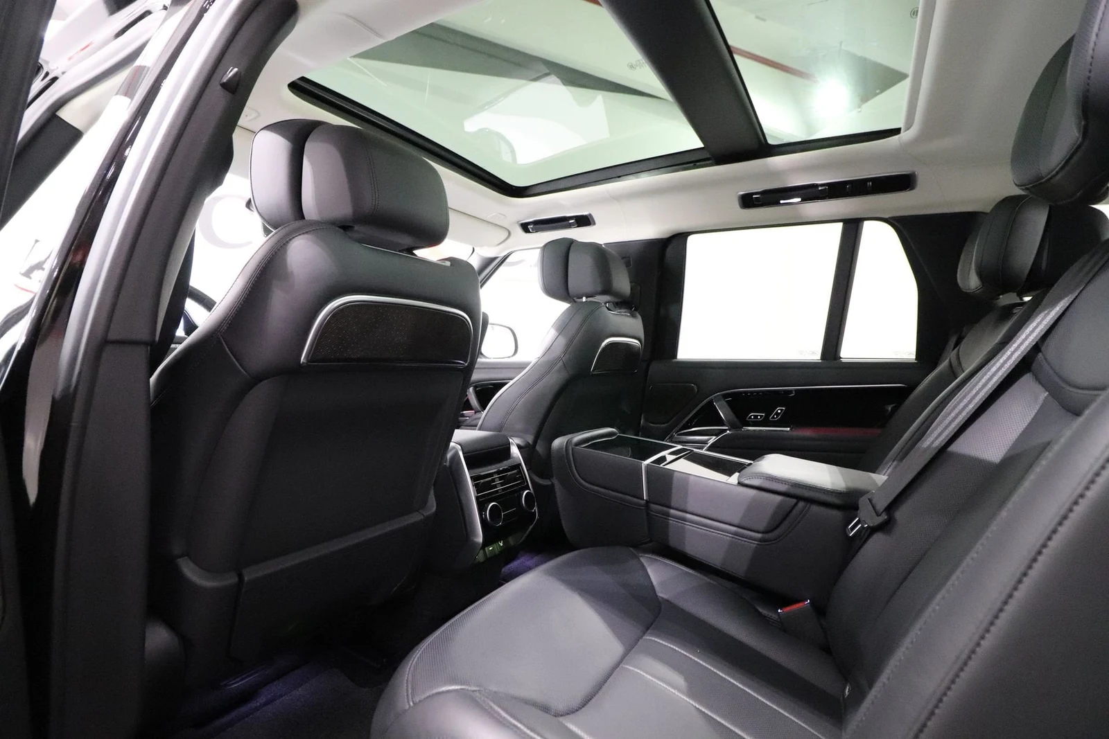 Land Rover Range Rover Autobiography D249, 9/10
