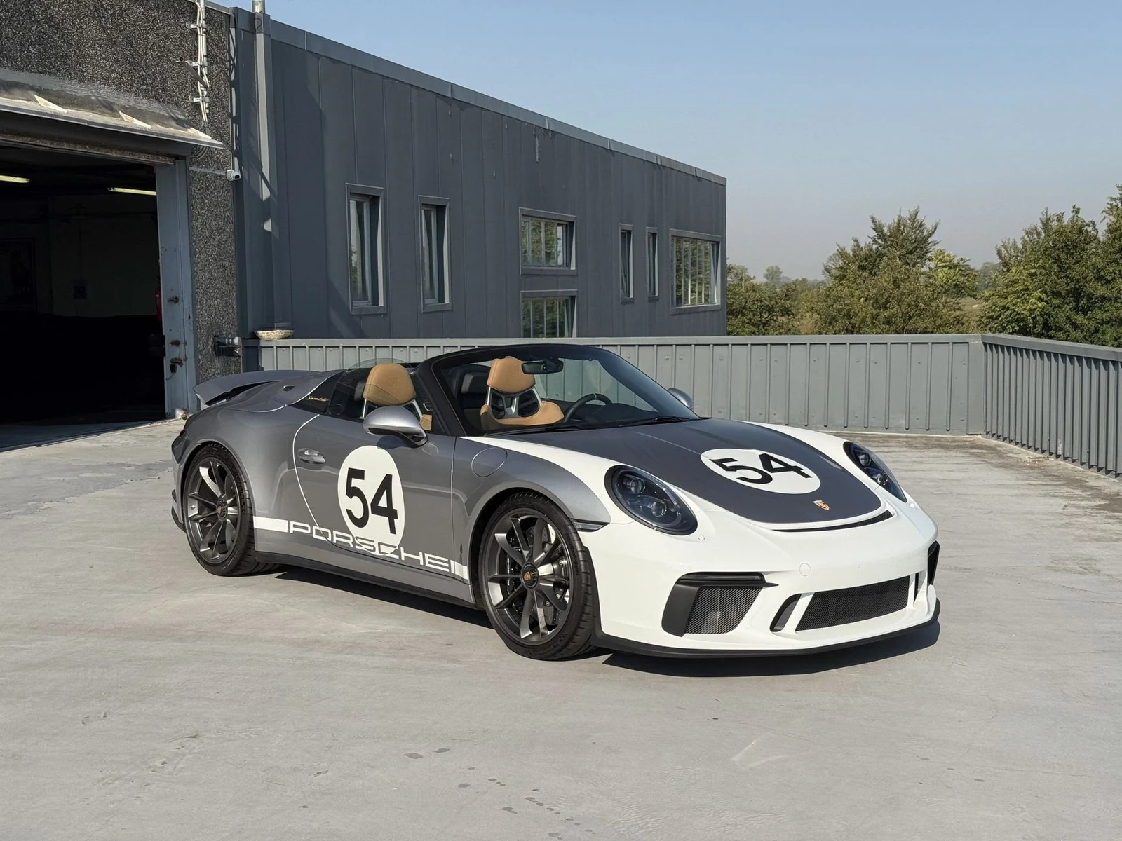 Seller photograph: Porsche 911 Speedster Heritage (991)