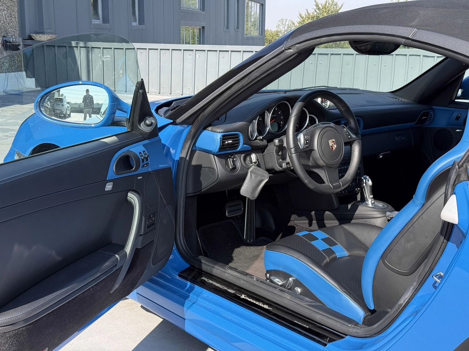 Porsche 911 Speedster (997), 8/10