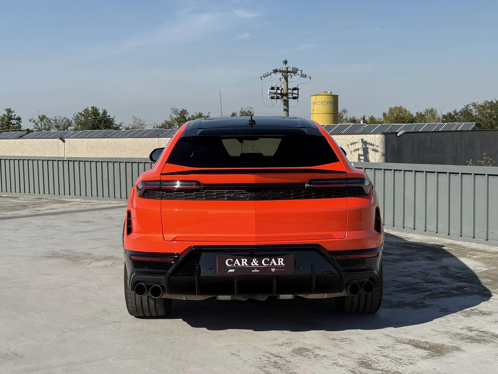 Lamborghini Urus SE, 4/10