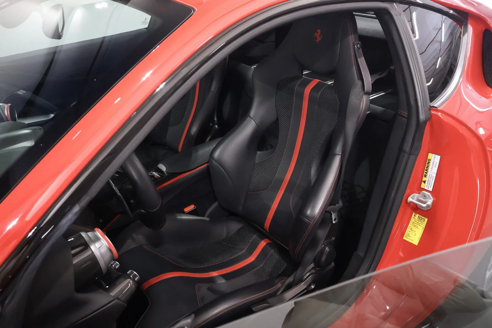 Ferrari 812 Superfast, 9/10