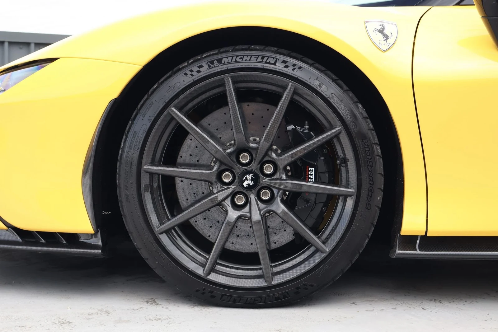Ferrari SF90 Stradale, 7/10