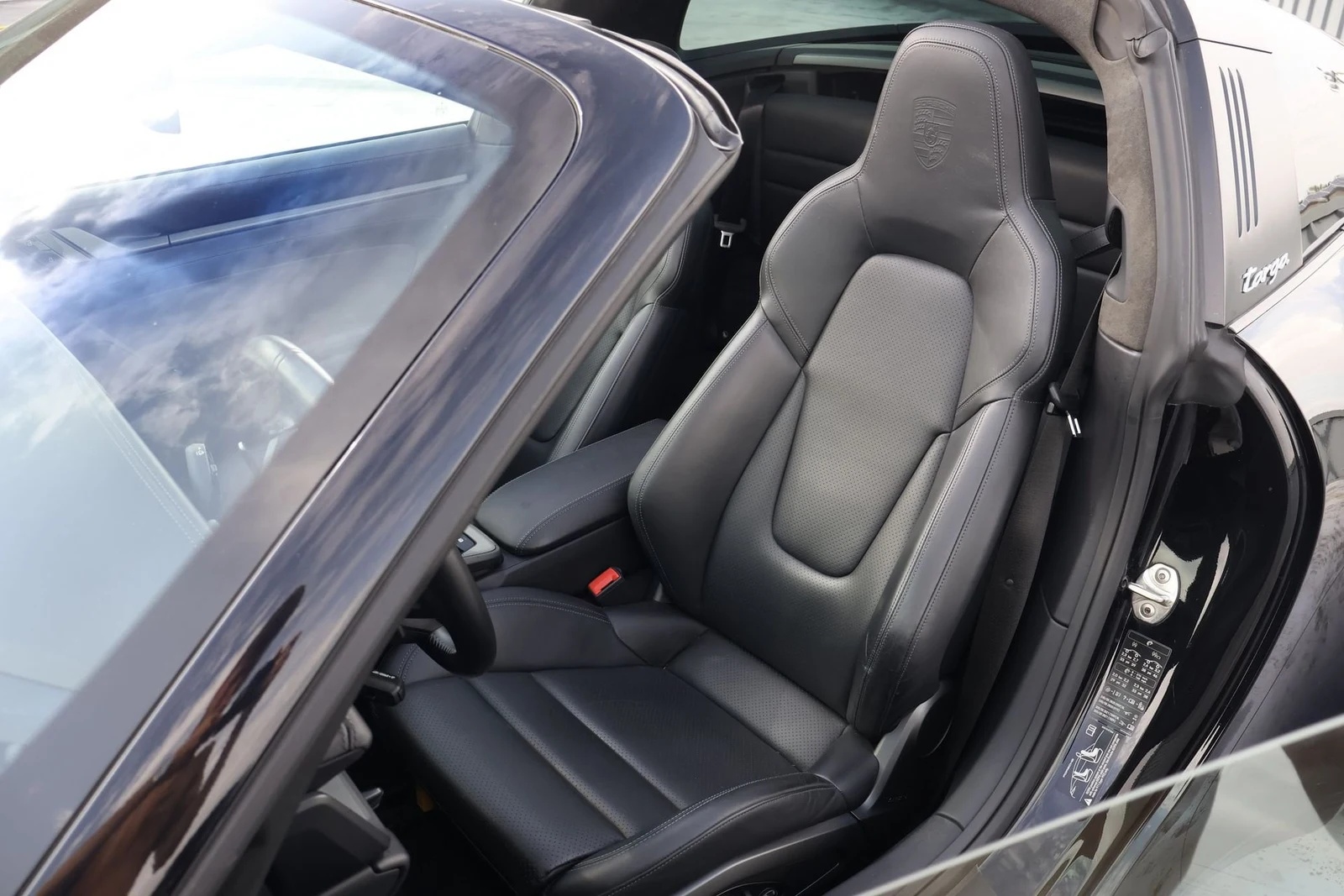 Porsche 911 Targa 4S (992), 8/10