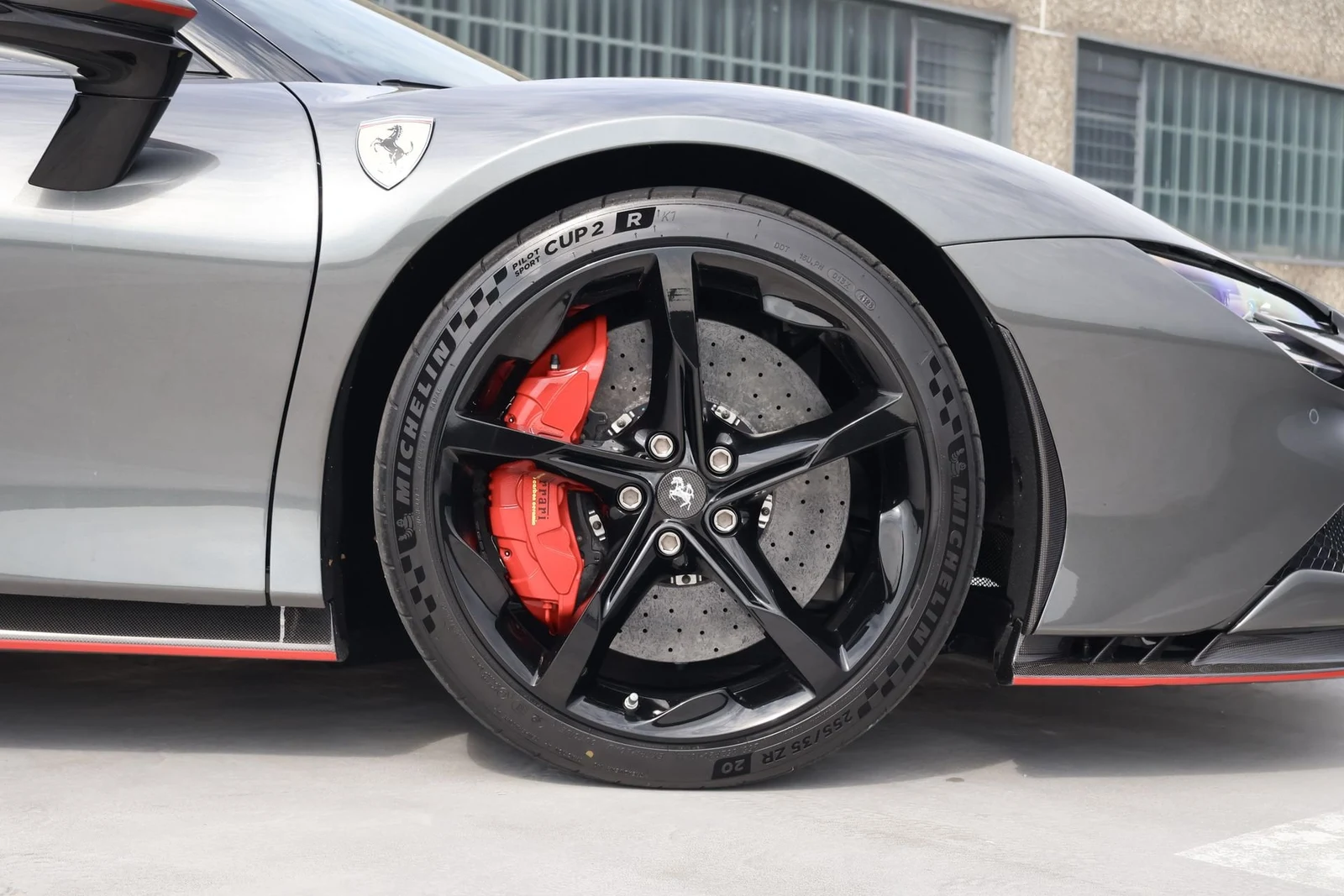 Ferrari SF90 Stradale, 7/10