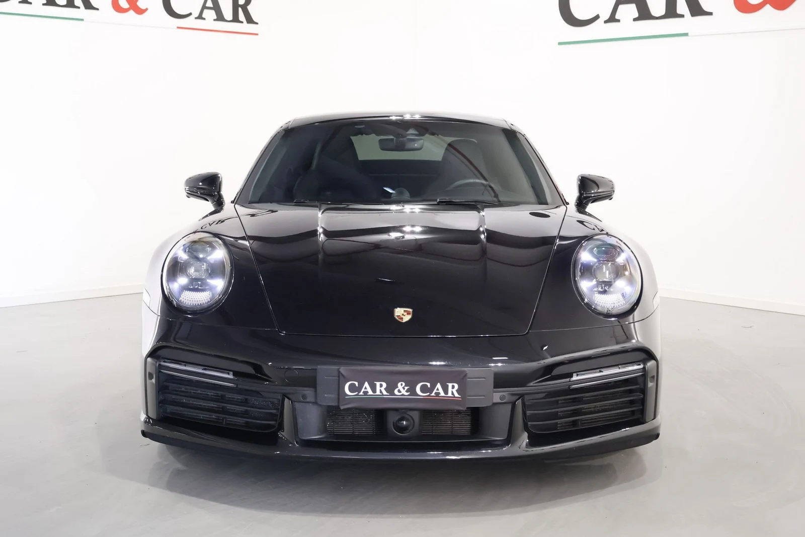 Porsche 911 Turbo S (992.1), 3/10