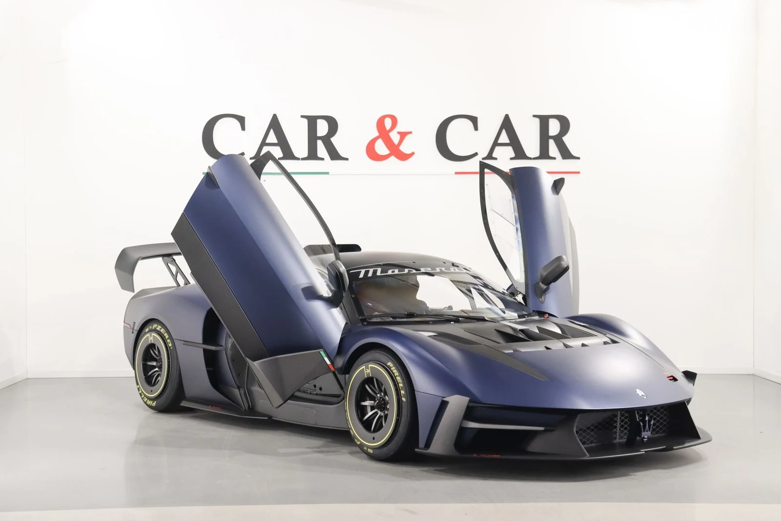 Seller photograph: Maserati MCXtrema