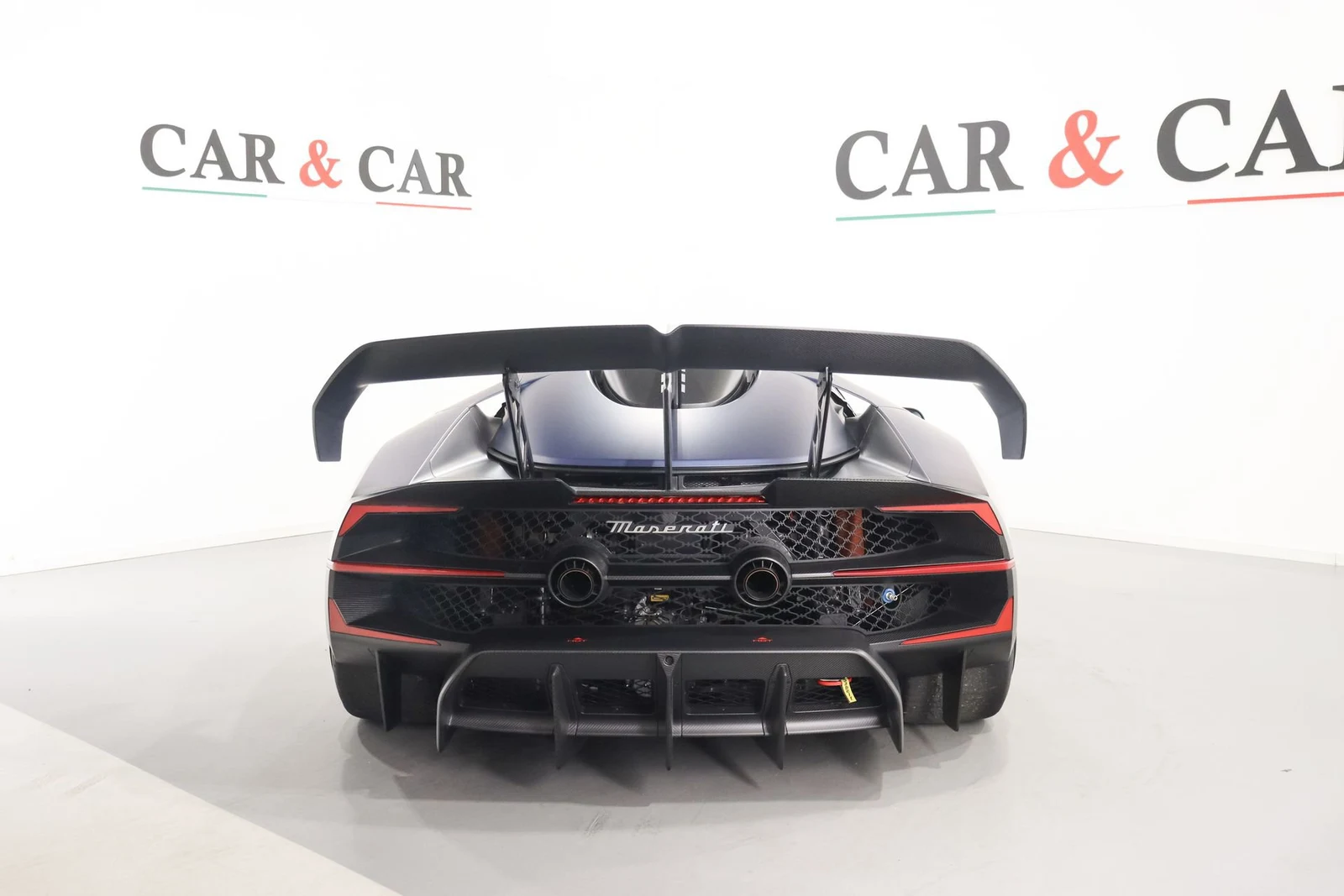 Maserati MCXtrema, 4/10