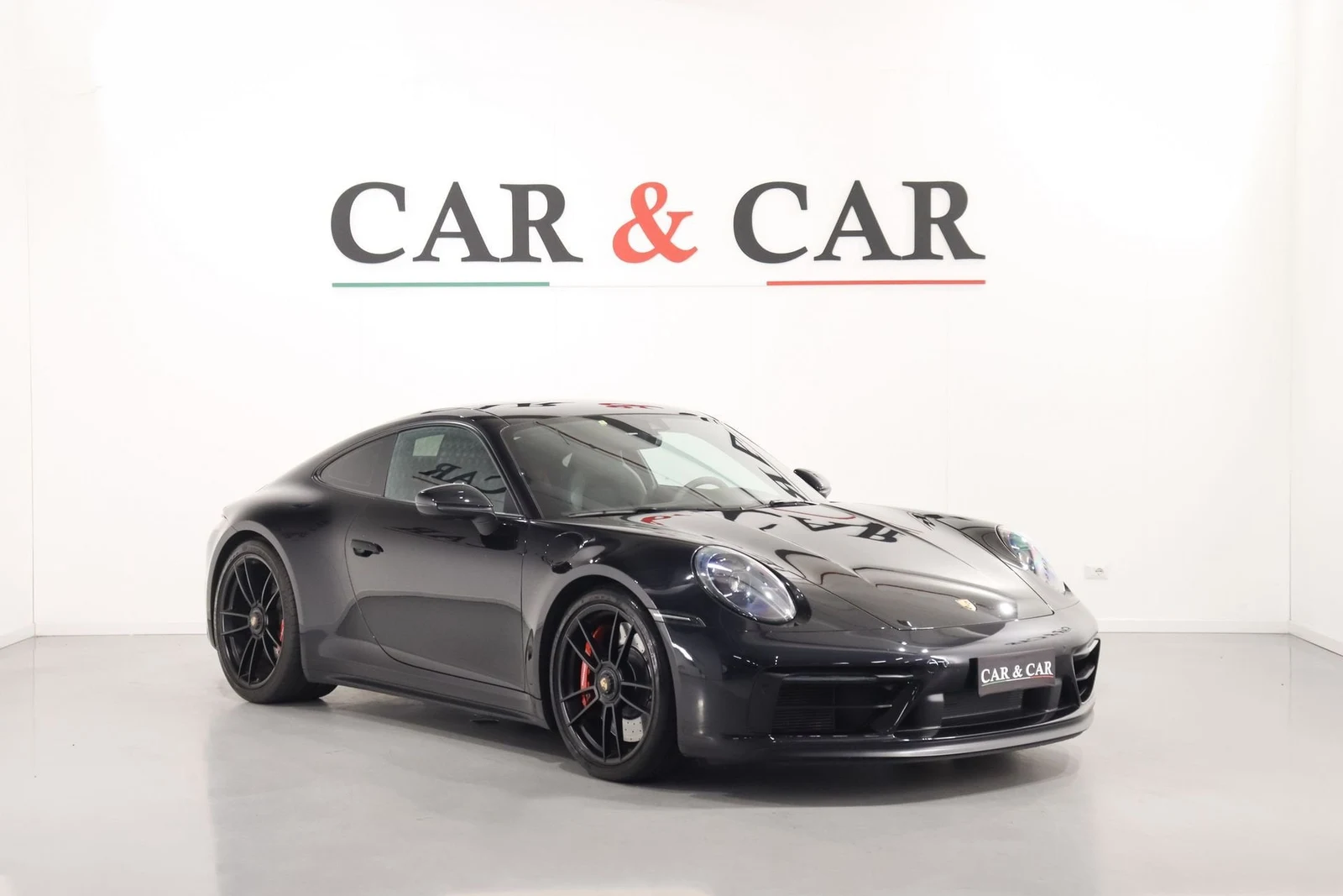 Seller photograph: Porsche 911 Carrera GTS (992.1)