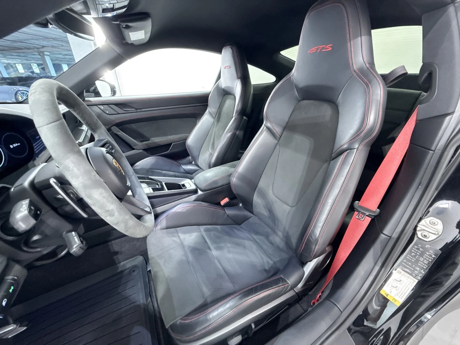 Porsche 911 Carrera GTS (992.1), 10/10