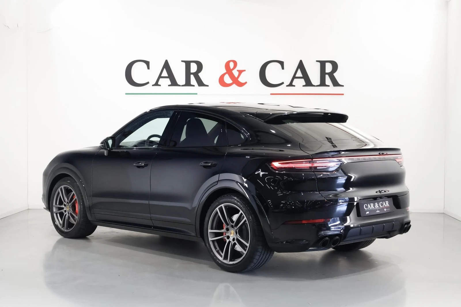 Porsche Cayenne GTS Coupé, 2/10