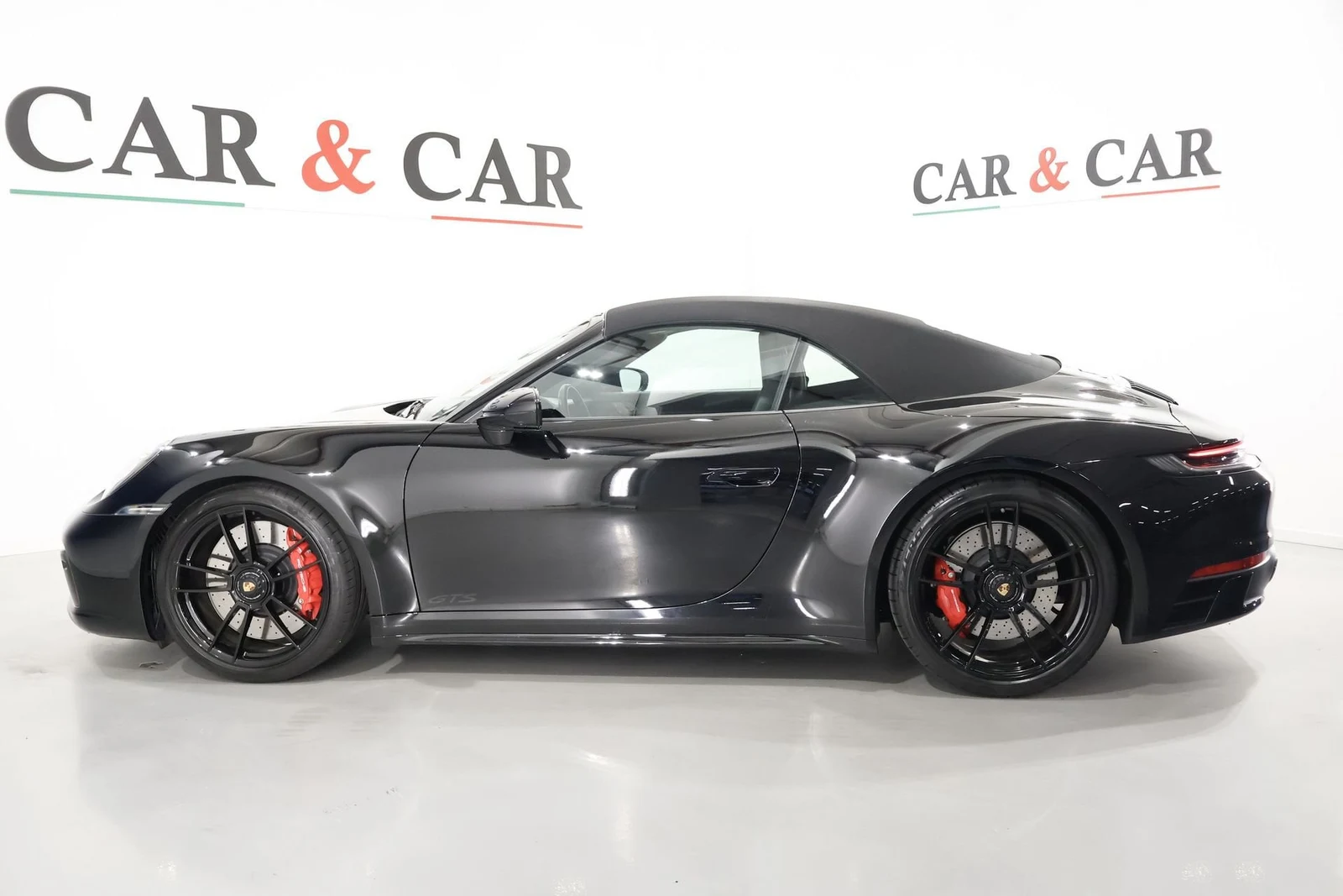 Porsche 911 Carrera GTS (992.1), 6/10