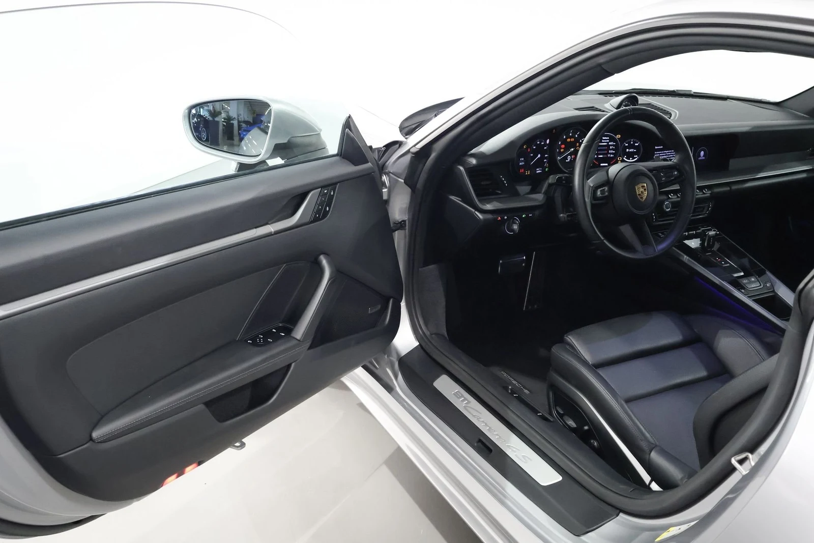 Porsche 911 Carrera 4S (992), 9/10