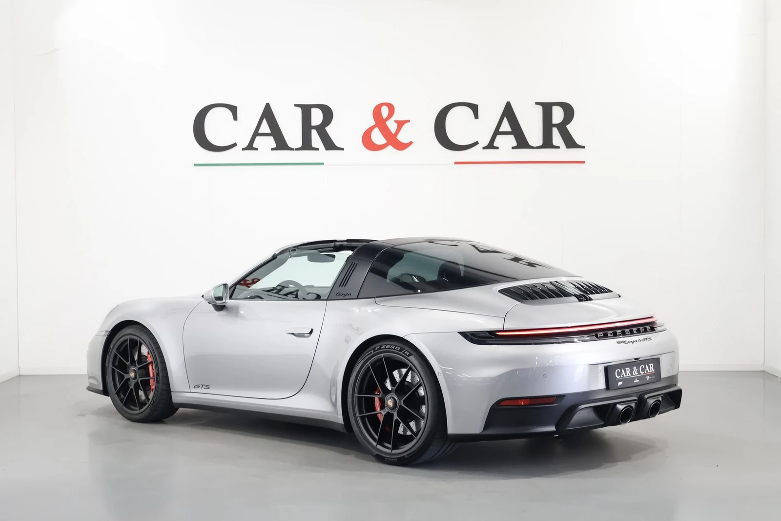 Porsche 911 Targa 4 GTS (992.2), 2/10