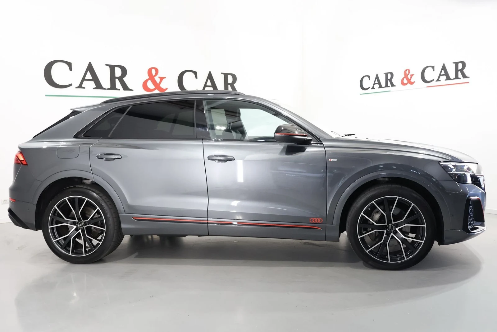 Audi Q8 50 TDI quattro S line, 5/10